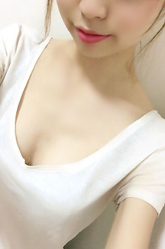 メンズエステ Marry's-マリーズ-:広瀬 詩織 プロフィール